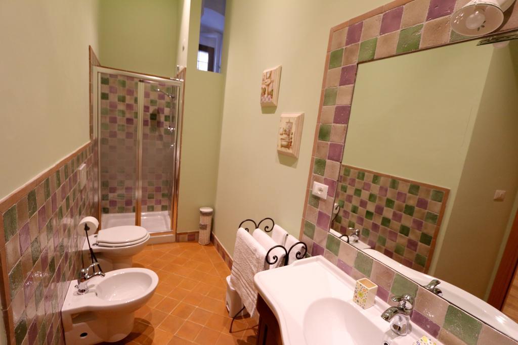 La Casina Colorata Hotel Assisi Værelse billede